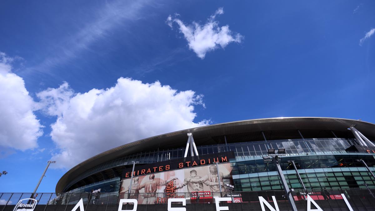 Arsenal investigating incident of homophobic abuse during Brighton game