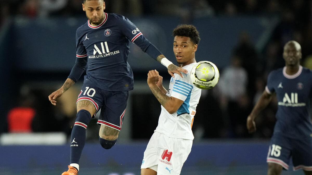 PSG closes in on 10th French title with Marseille victory