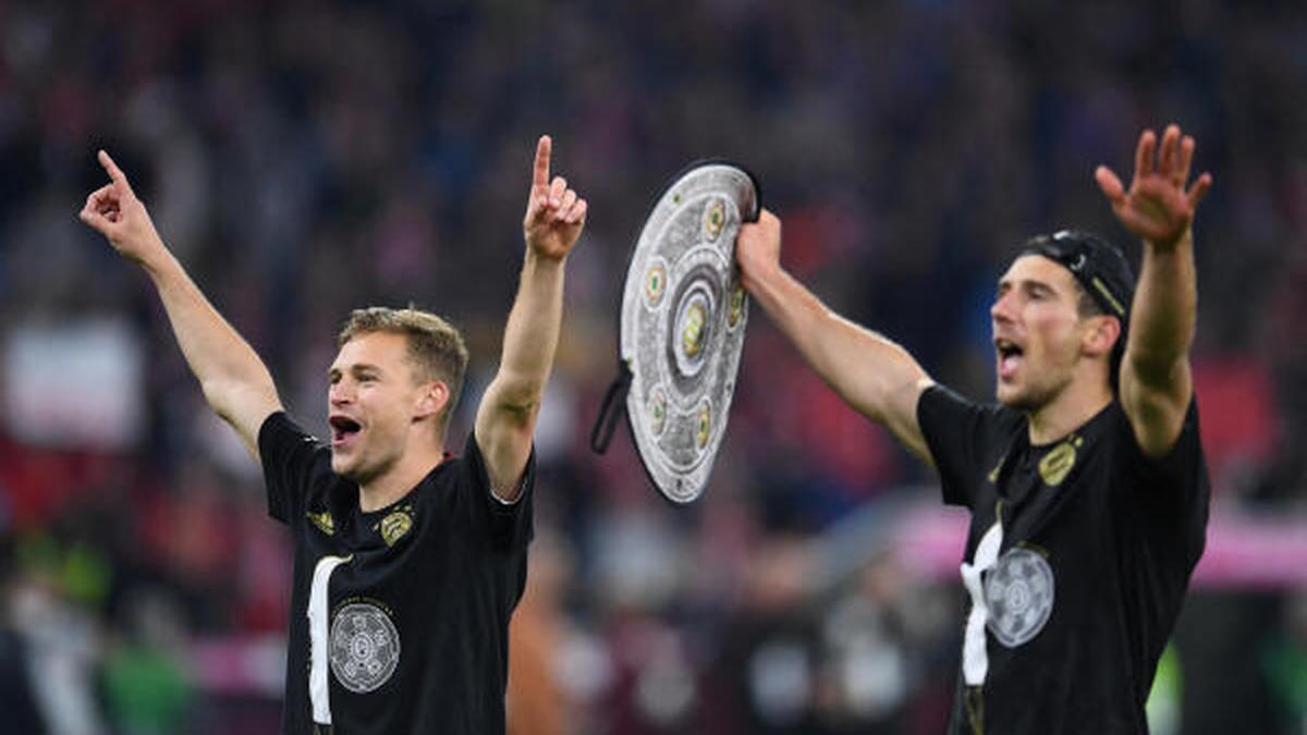 Bayern Munich wins record 10th consecutive Bundesliga beating Dortmund 3-1 in Der Klassiker