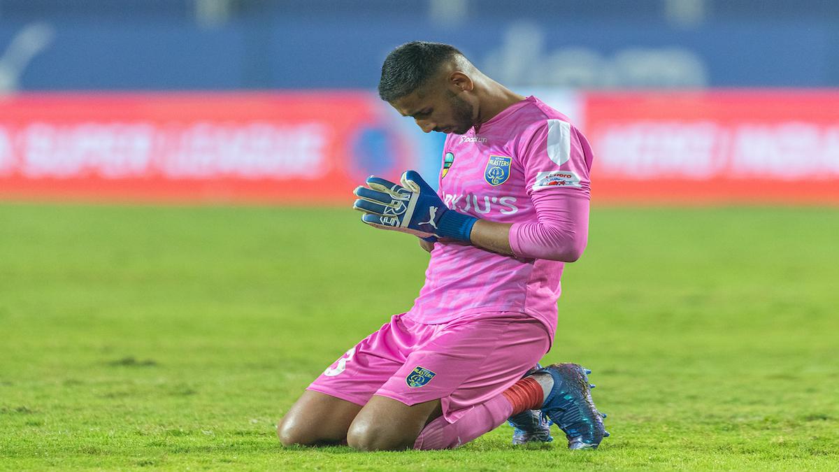 ISL Kerala Blasters goalkeeper Prabhsukhan Gill extends contract till