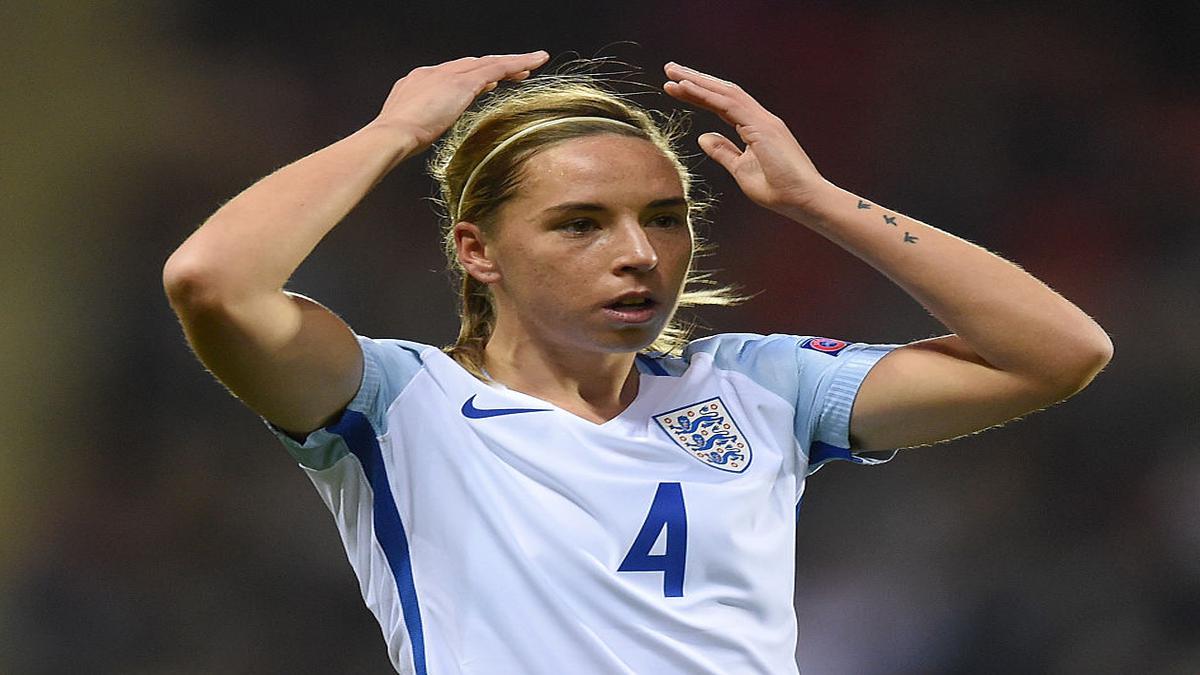 Women's EURO 2022: Arsenal's Nobbs misses England squad with knee injury