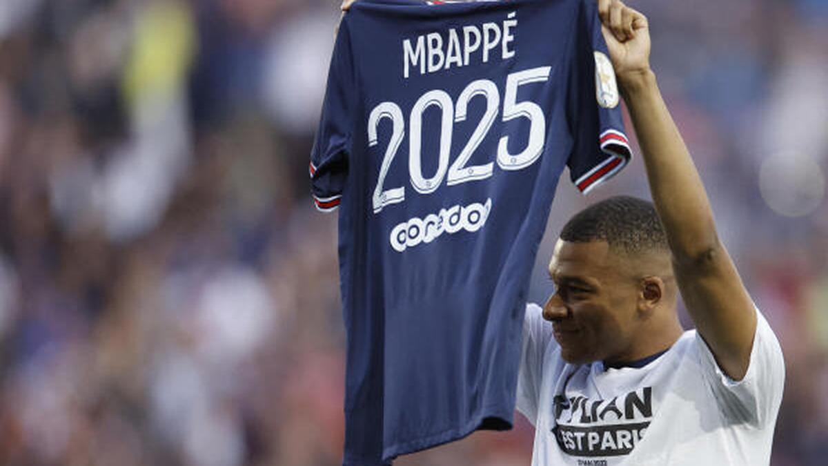 Kylian Mbappe celebrates new deal with 3 goals, Marseille takes 2nd