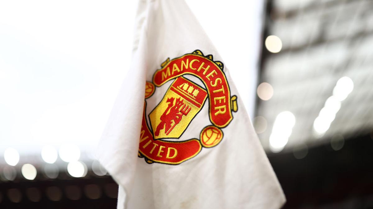 Man United's financial losses widen as broadcast revenue slips