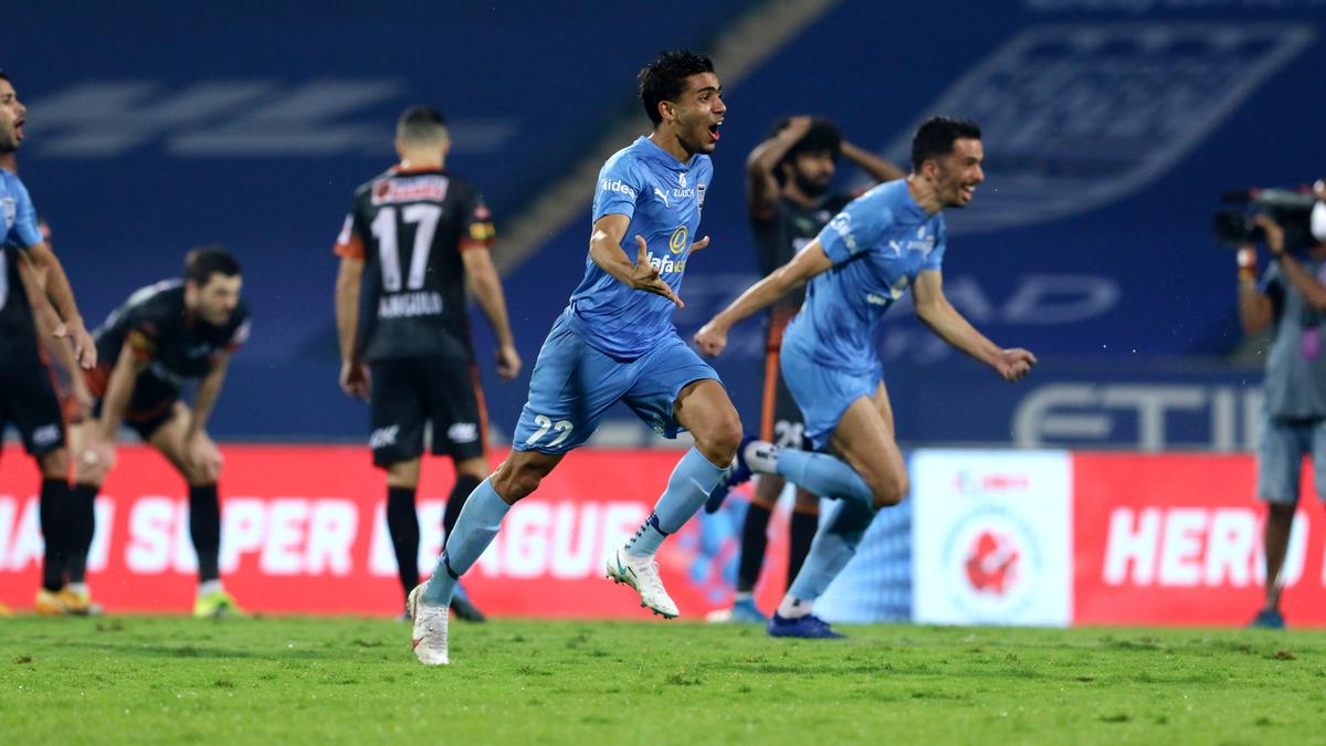 ISL 2020-21 highlights, Semifinal 2nd leg, MCFC VS FCG (agg. 2-2): Mumbai into the final after 6-5 win on penalties