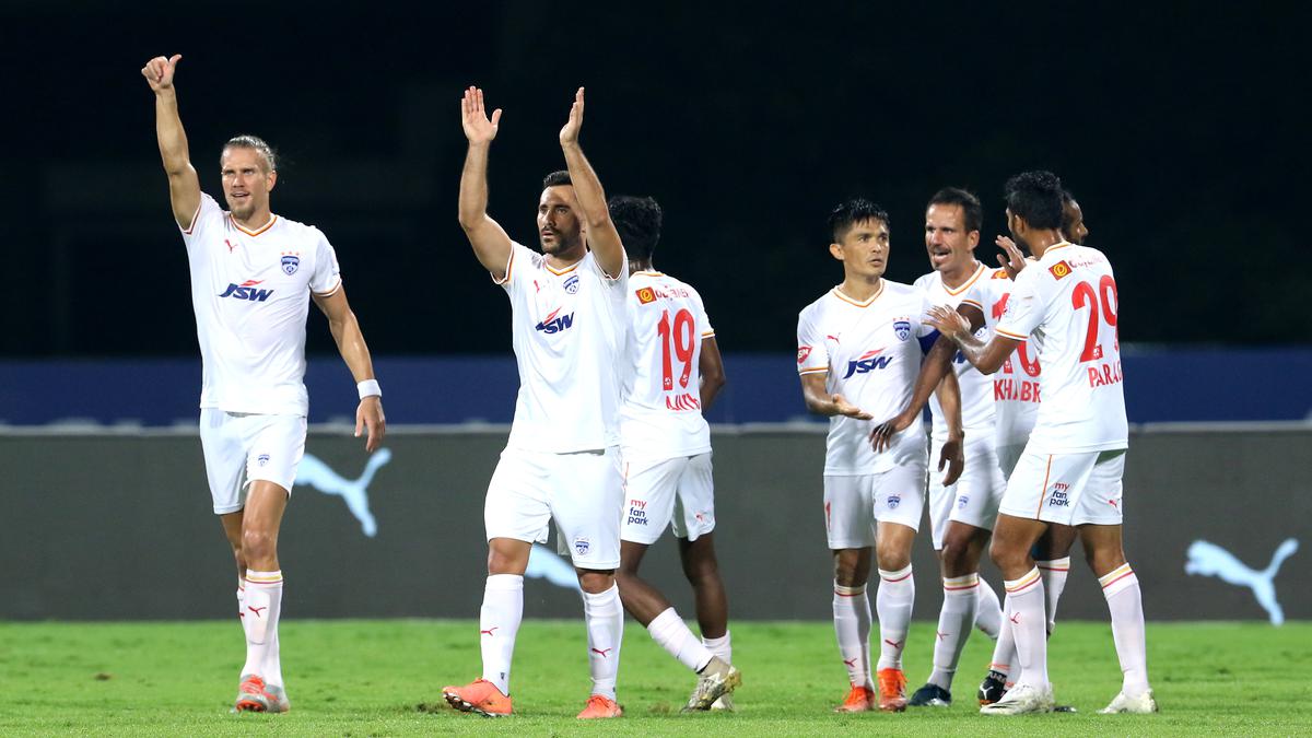 ISL 2020-21 highlights, MCFC vs BFC: Chhetri, Cleiton double strikes give Bengaluru win - ISL Live Score - Sportstar