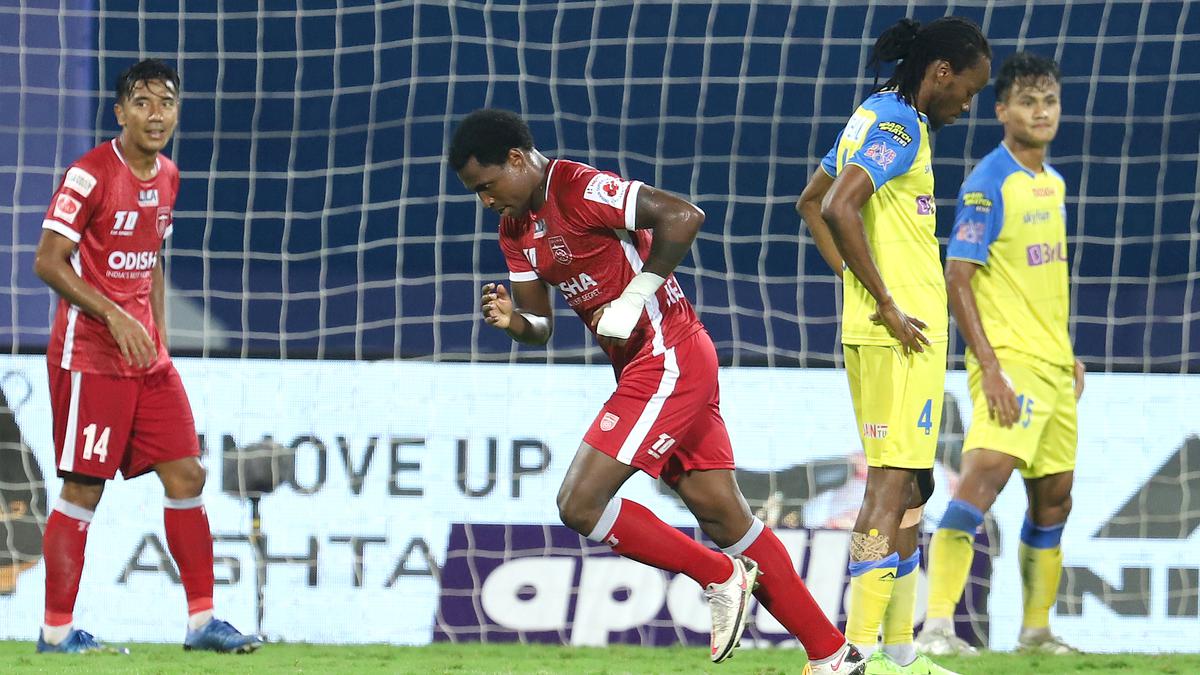 ISL 2020-21, KBFC vs OFC: 'Ctrl+P' for Kerala Blasters, a happy ending at last for Baxter