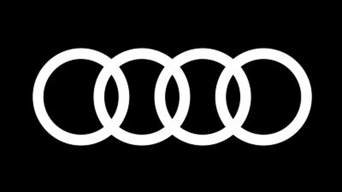 Audi fends off BMW bid to grab Bayern sponsorship