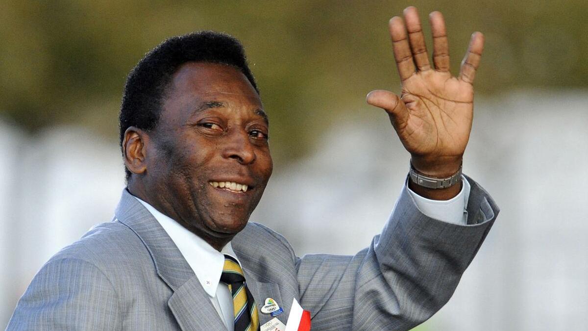 Pele ‘fighting with faith’ as children rush to hospital - Sportstar