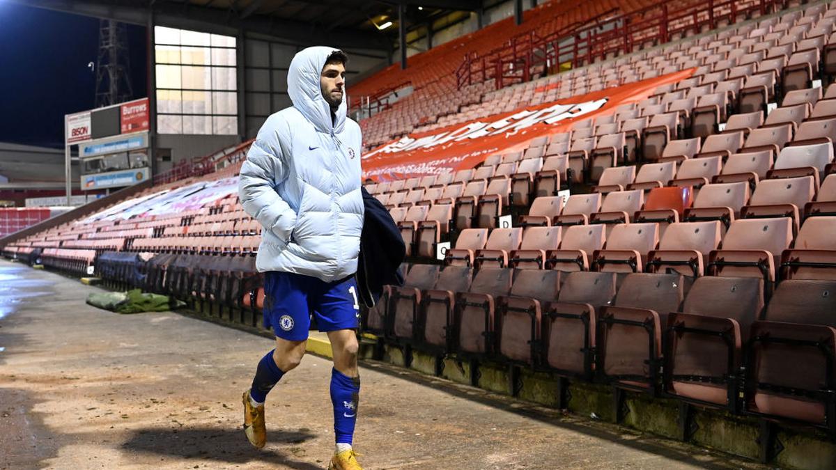 One FA Cup semifinal at Wembley will be trial for return of crowds