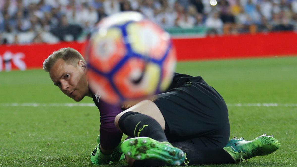 Germany keeper Ter Stegen to miss Euros with knee problem