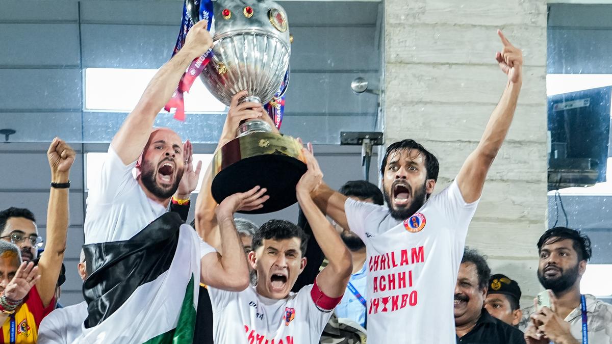 Renouveau du rouge et de l’or : comment le Bengale oriental est devenu champion de l’ISL sous la direction de l’entraîneur Oscar Bruzon
