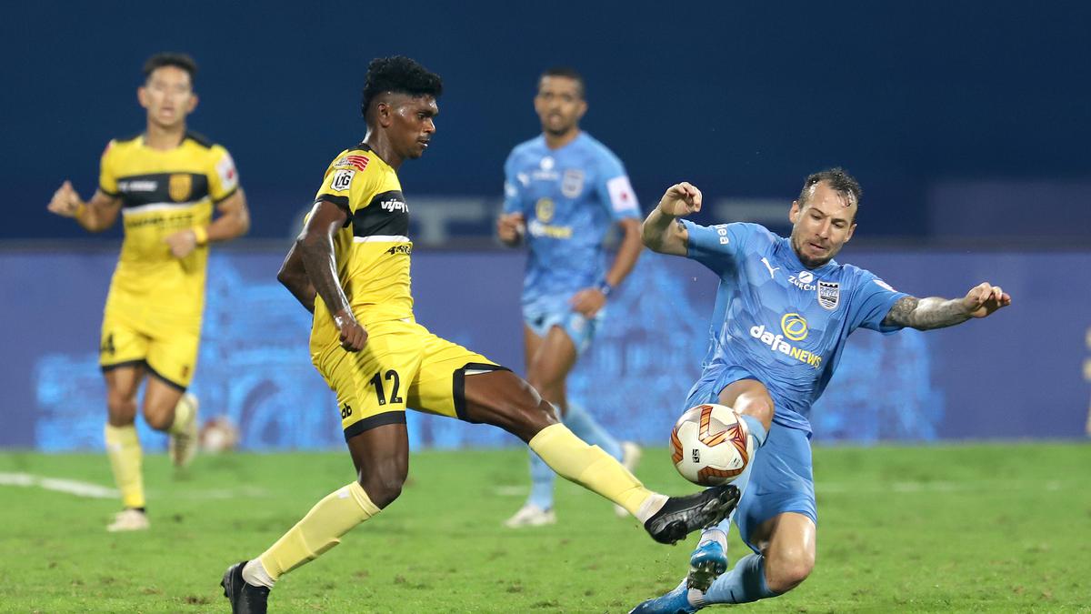 ISL 2020-21 Weekly Round-up: Transfers flurry, sacking, Coyle's misery - ISL news - Sportstar