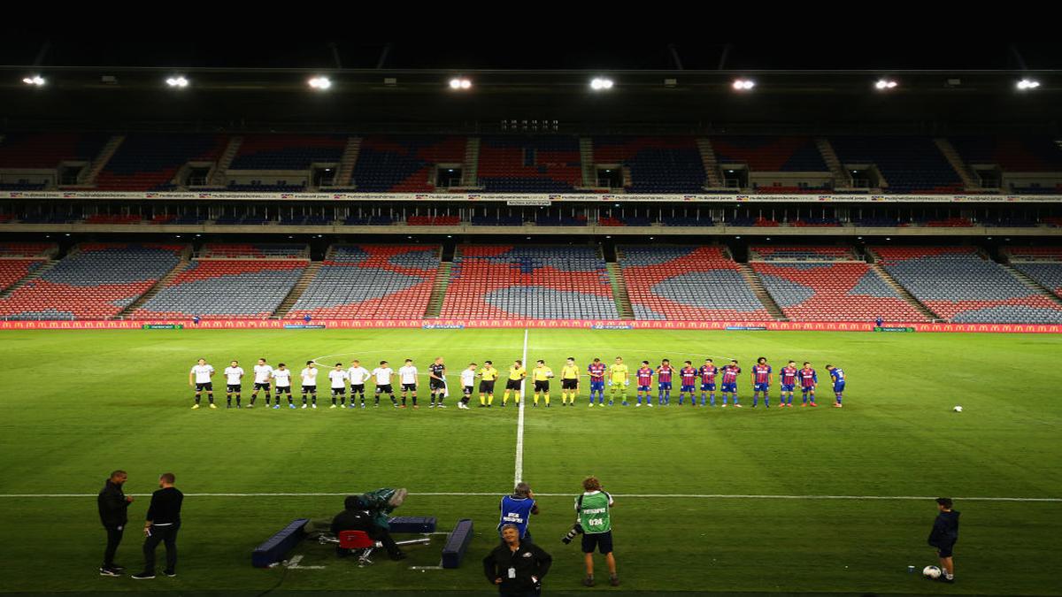 'Mission impossible': A-League, Australia's last active sport, pulls plug