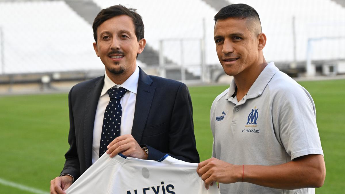 Alexis Sanchez joins Marseille