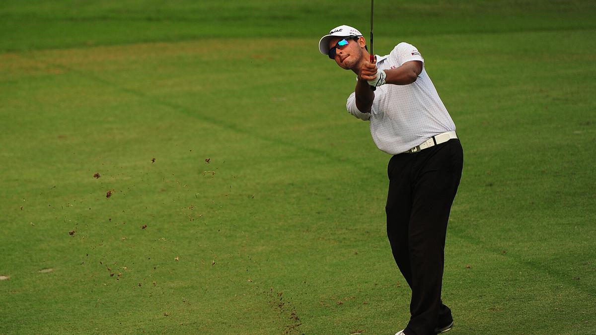 Panasonic Open: Itthipat leads, five Indians open with 67