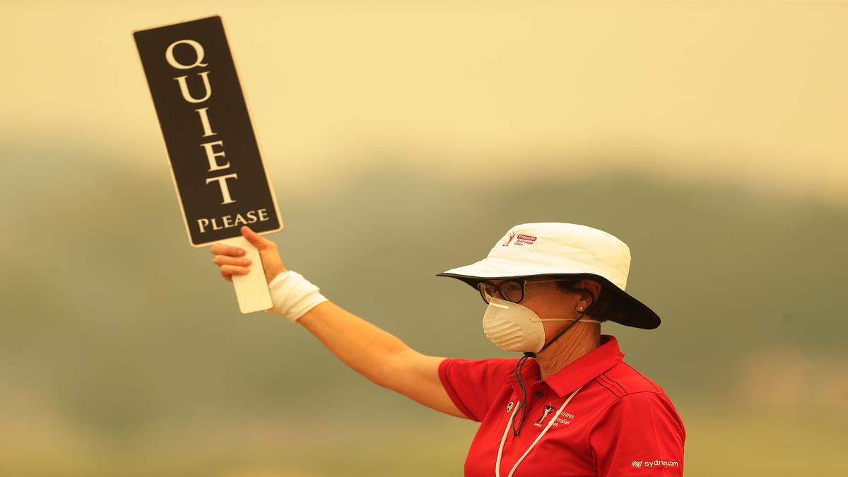 Australian Open golfers feel bushfire smoke