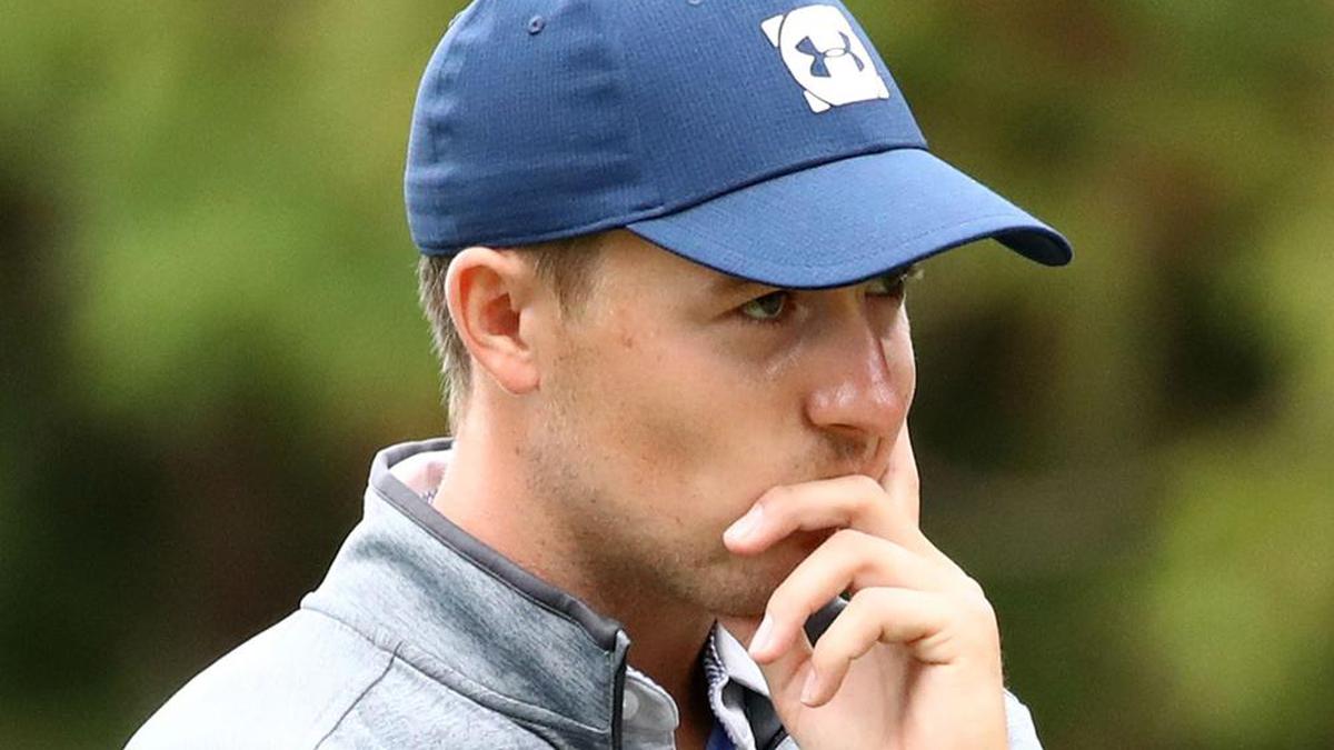 Jordan Spieth expands lead to two shots at Pebble Beach