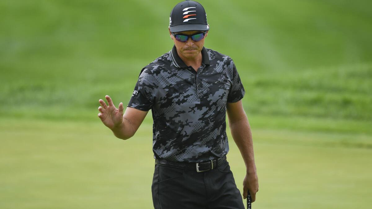 Rickie Fowler shares first-round lead at 3M Open