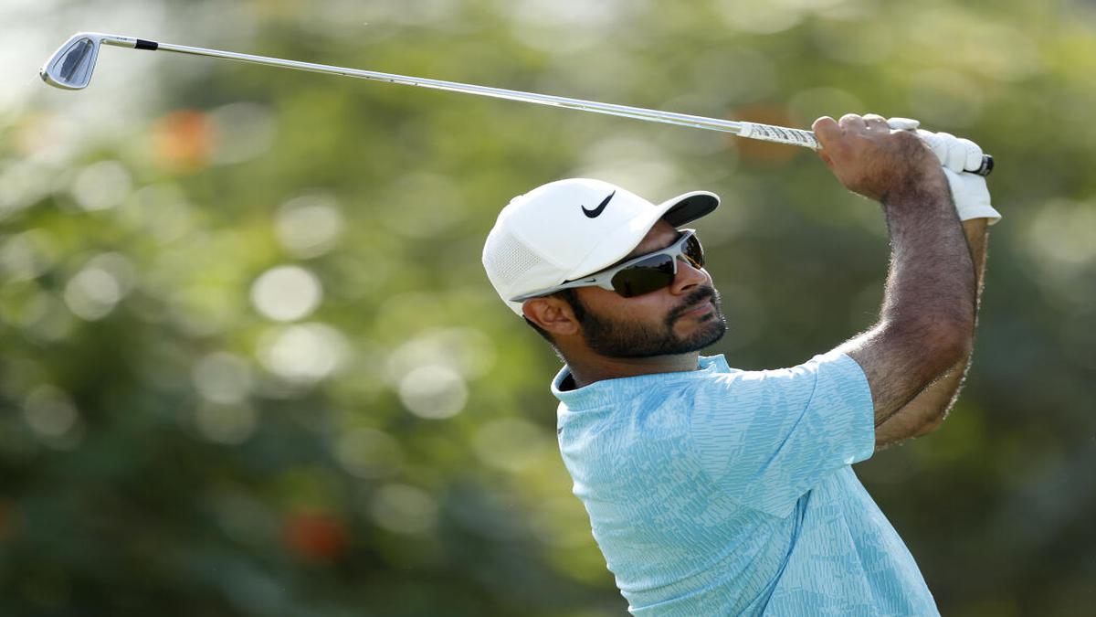 Shubhankar's stunning 63 takes him into joint lead alongside Udayan