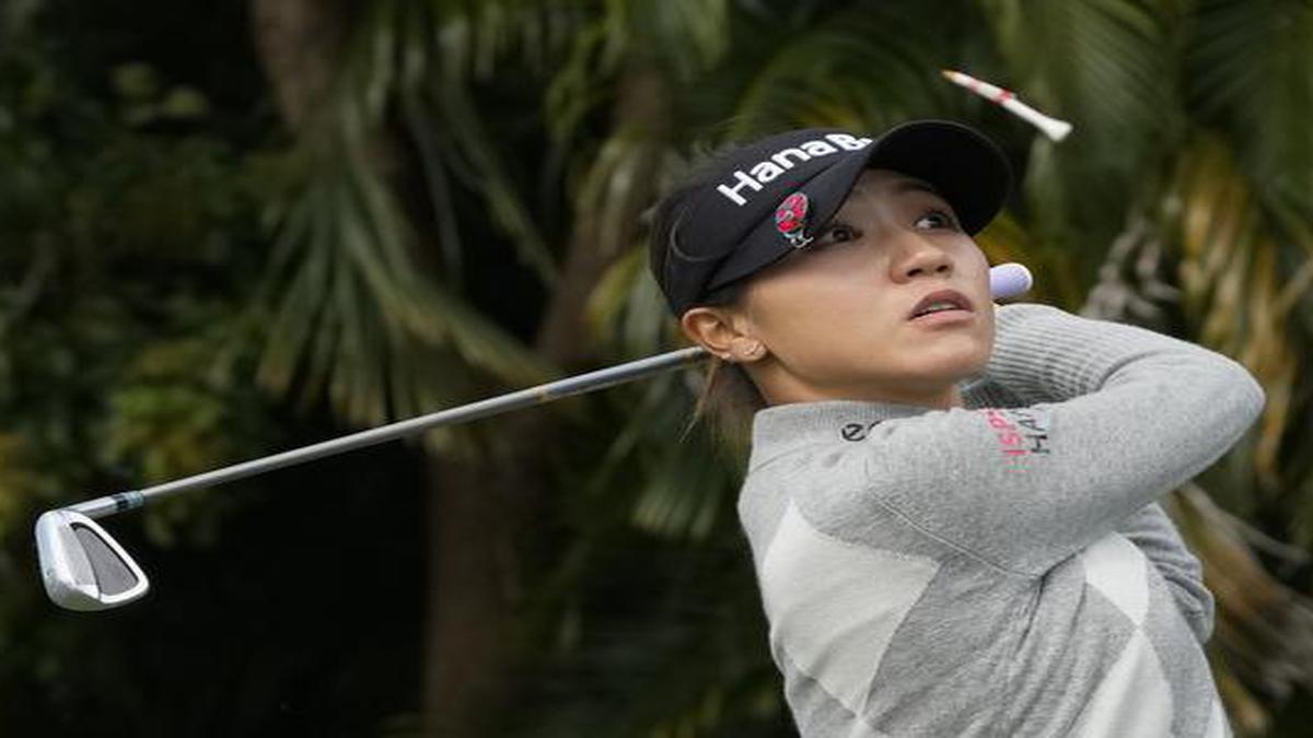 Lydia Ko handles the chill and wind for two-shot lead on LPGA