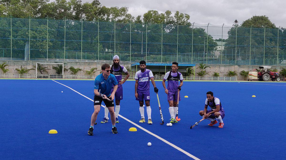 Australian Fergus Kavanagh to conduct defenders camp for Indian women’s hockey team