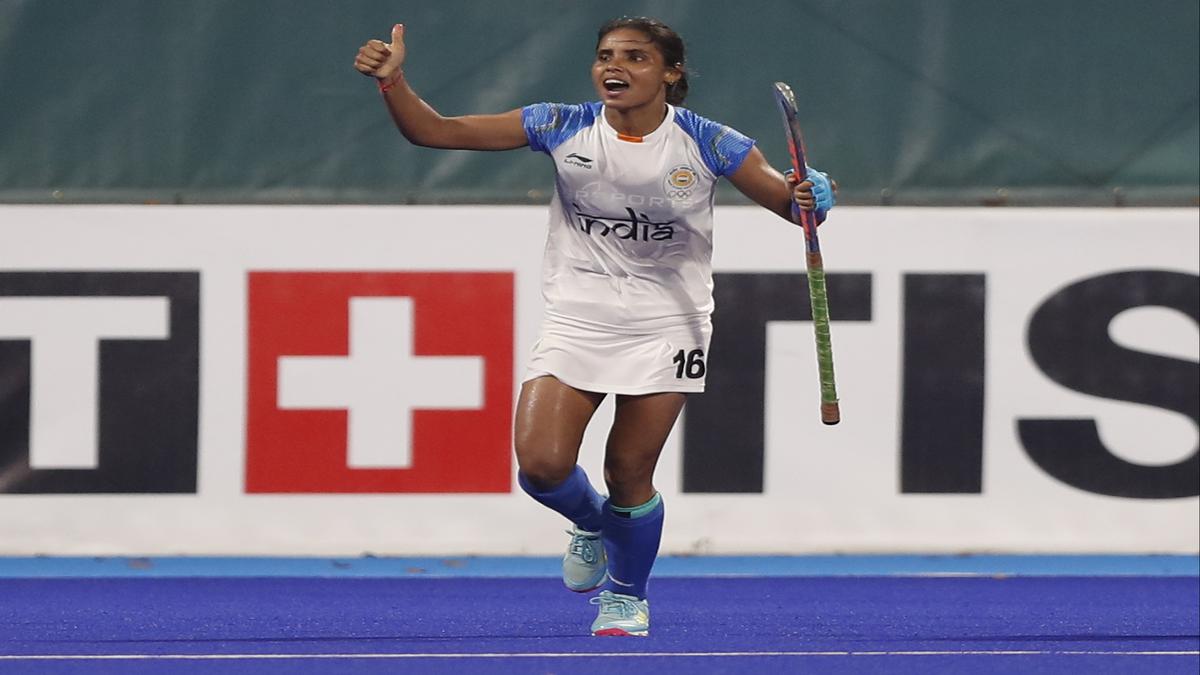 FIH Pro Hockey: Indian women outclass USA 4-0 to finish 3rd in debut season