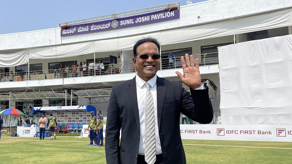 Former India and Karnataka spinner Sunil Joshi felicitated in Hubballi