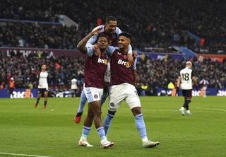 Goleada Euro on X: FIM DE JOGO! Chelsea 4 x 4 Manchester City Gols: Thiago  Silva, Sterling, Nicolas Jackson, Cole Palmer; Haaland (2x), Akanji, Rodri.   / X