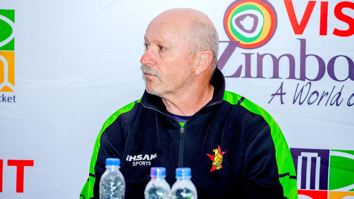 Zimbabwe coach Houghton quits after World Cup failure