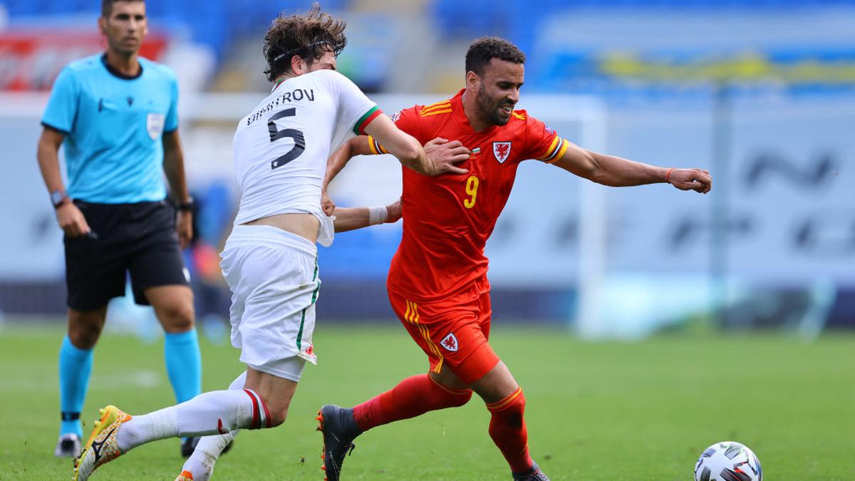 Wales forward Robson-Kanu left out of Euro training camp