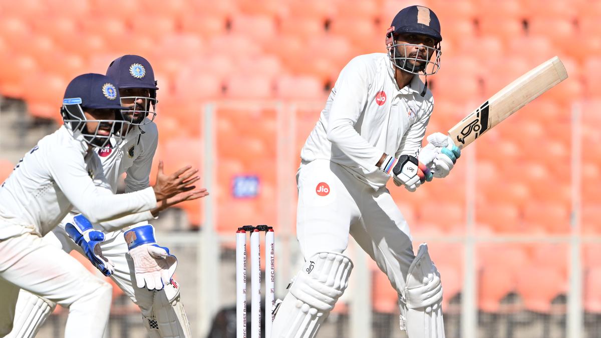 Ranji Trophy 2024-25 semifinal: Who qualifies for final if Gujarat vs Kerala ends in draw?