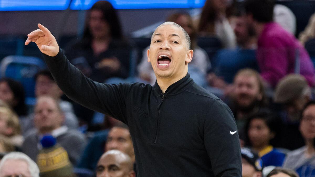 Clippers coach Tyronn Lue fined for saying officials at Golden State were ‘cheating’