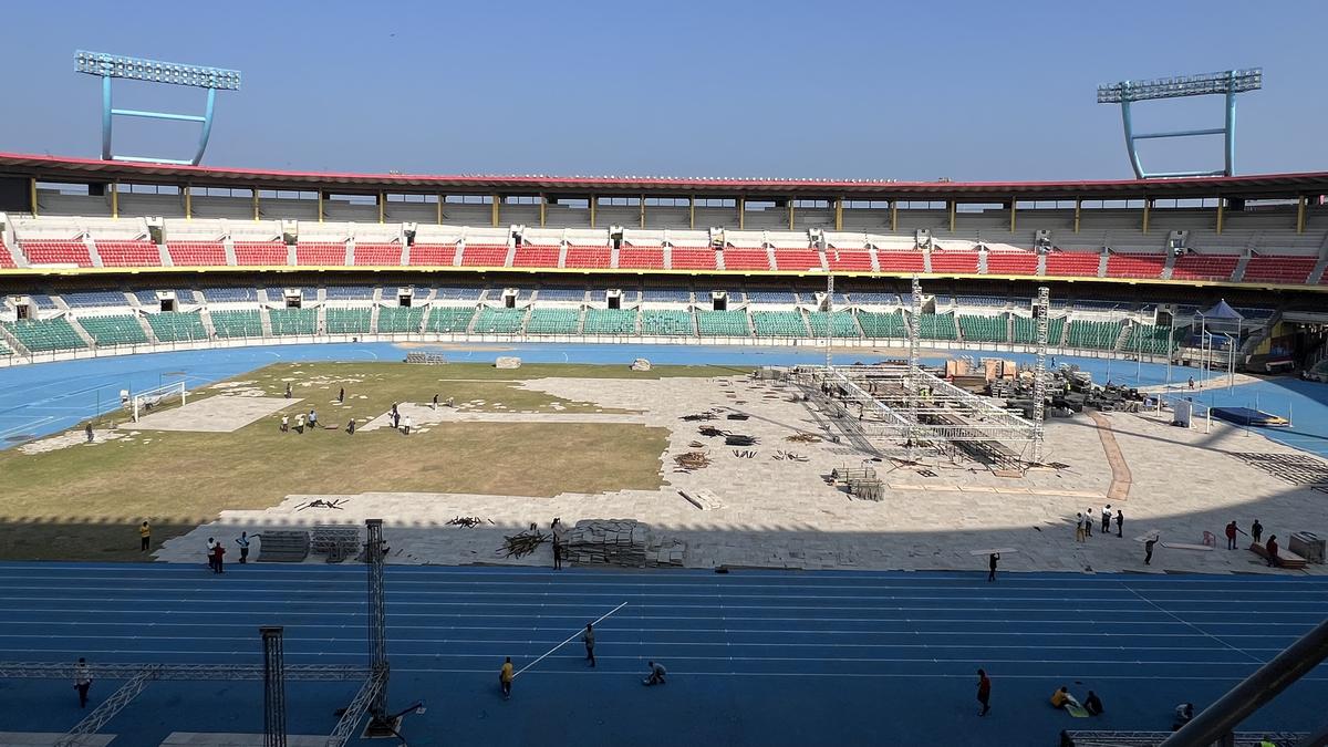 FC Chennaiyin provavelmente será forçado a sair do estádio JLN antes da temporada ISL devido ao lançamento do carro e ao show de AR Rahman FC Chennaiyin provavelmente será forçado a sair do estádio JLN antes da temporada ISL devido ao lançamento do carro e ao show de AR Rahman