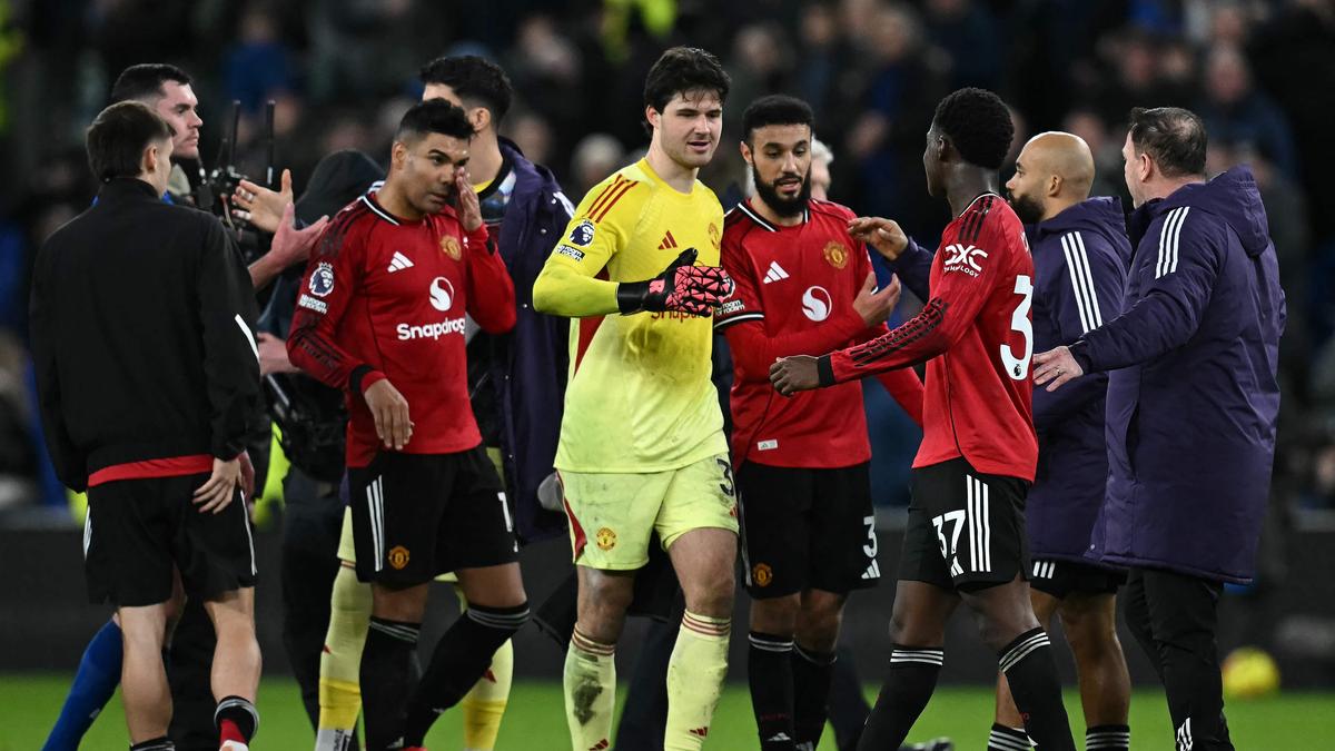 O plano de transformação do Manchester United proporciona lucro trimestral apesar da queda na receita