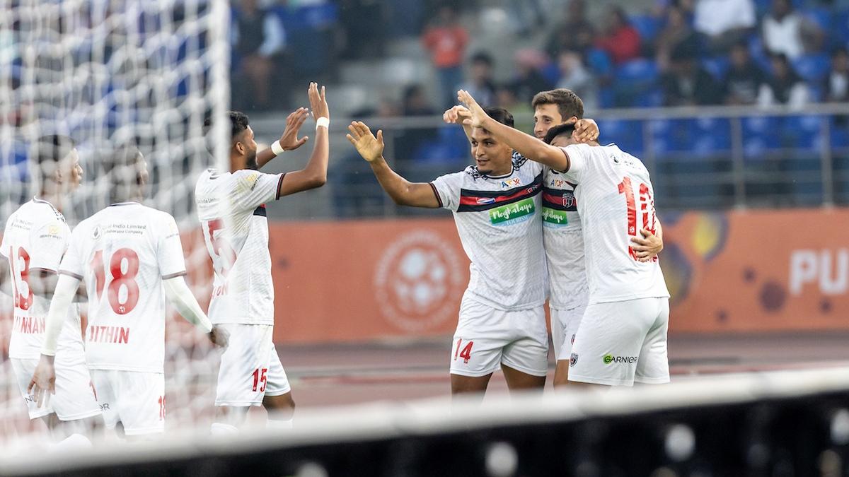 ISL 2024-25: Early onslaught enables 10-man NorthEast United FC to take three points at the home of Punjab FC