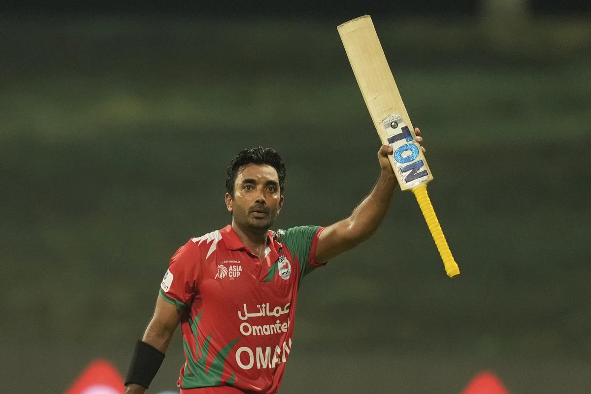 Oman’s Aamir Kaleem scored a 38-ball fifty to sustain Oman’s push for an upset win against India. 