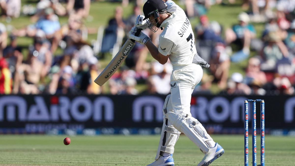 New Zealand vs England Live Score, 3rd Test Day 2: NZ 347 all out; Santner falls for 76; Potts picks four