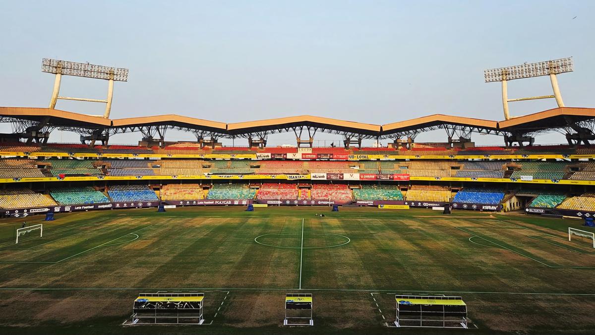 ISL 2024-25: Kerala Blasters raises concerns over Kochi stadium pitch condition after world-record dance event