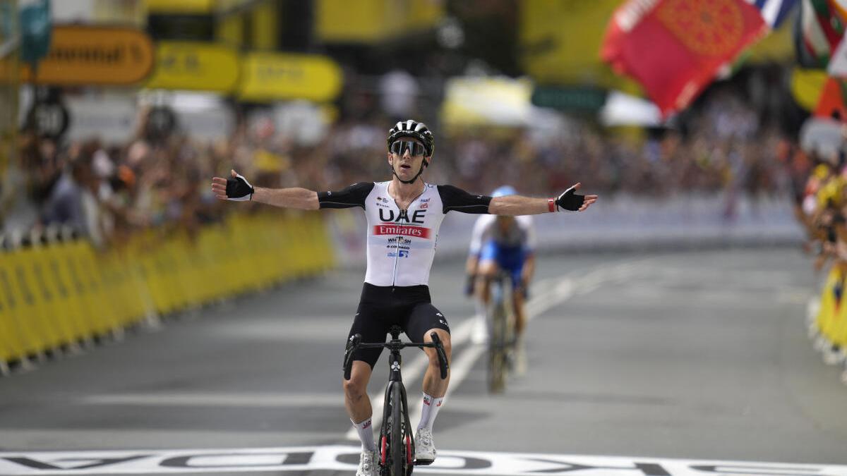 Tour de France: Adam beats Simon in Yates twins one-two in stage one