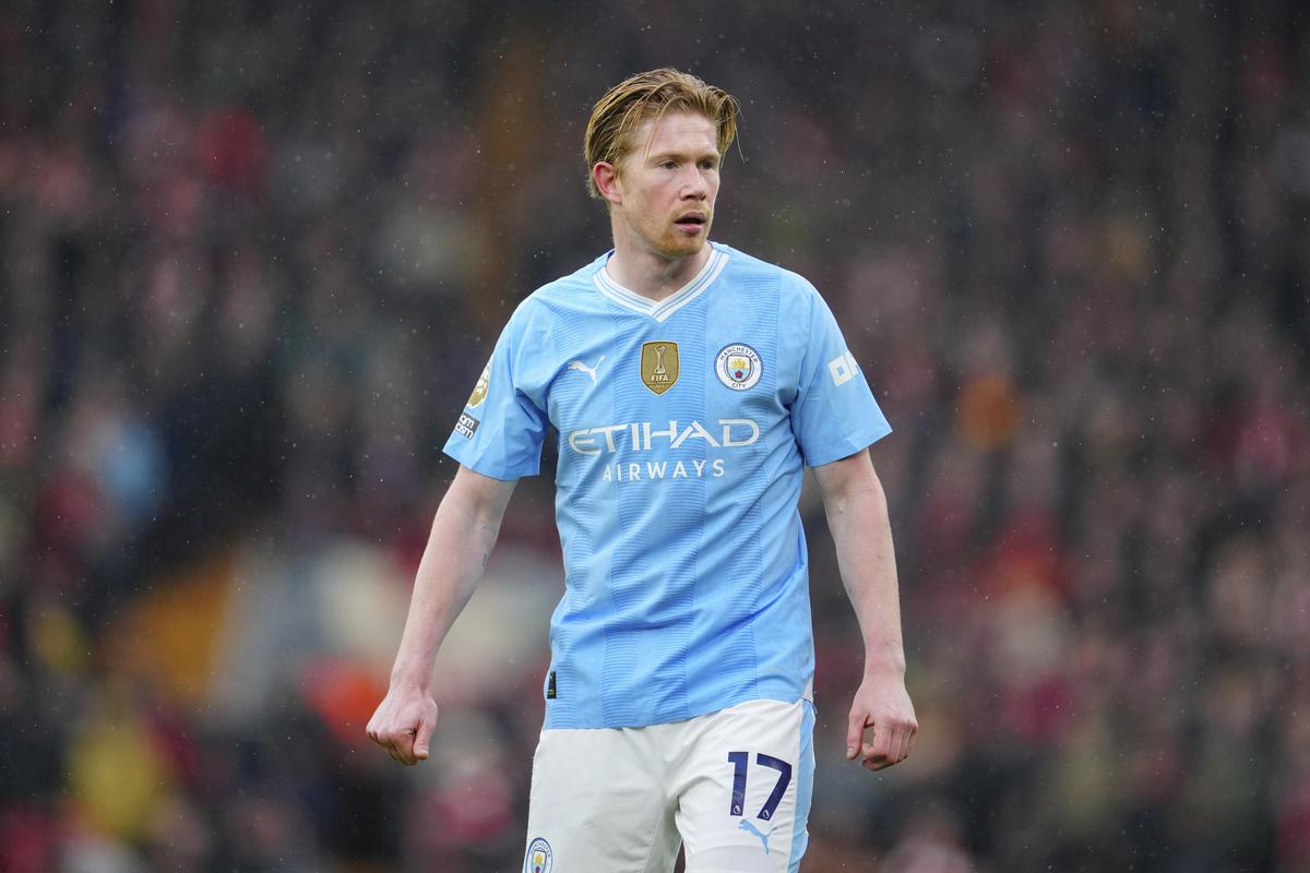 Kevin De Bruyne, who had recently returned after a long absence due to injury, seems to have trouble with his groin again.