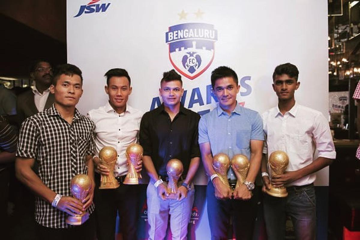 FILE PHOTO: Lalrinzuala Lalbiaknia (extreme left) with Sunil Chhetri (second from right)