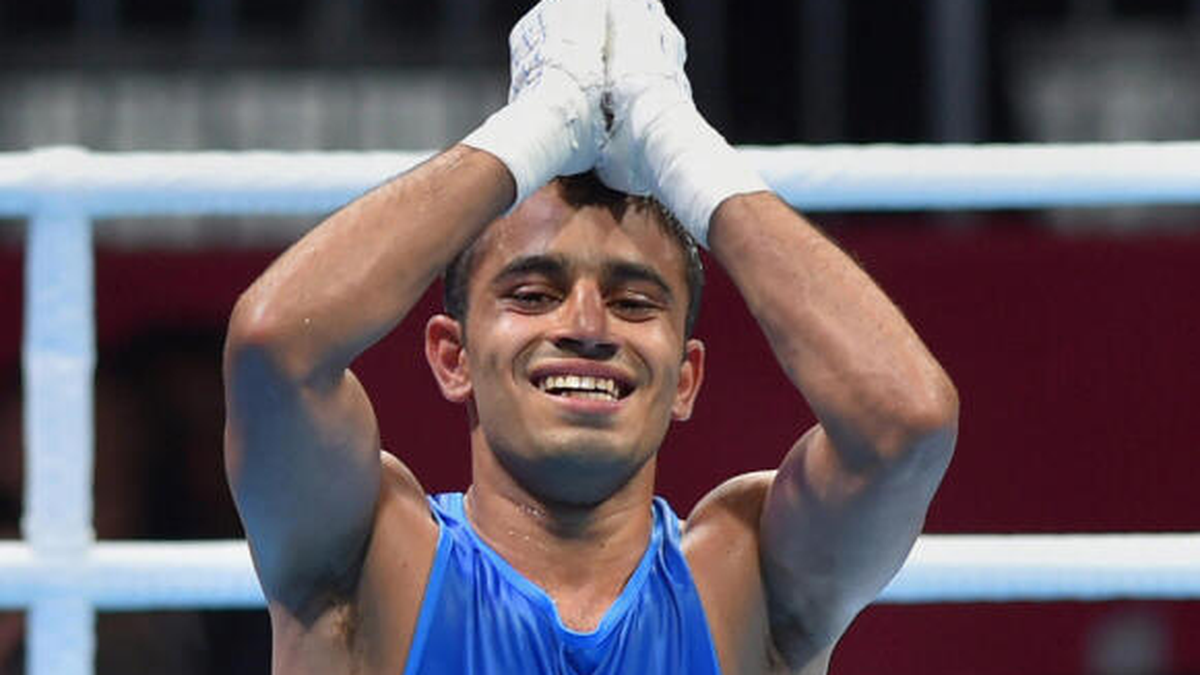 Amit, Vikas in Indian men's squad for Asian Boxing Championships