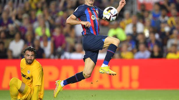 Barcelona vs Rayo Vallecano LIVE La Liga: Lewandowski keeps threatening; Live Streaming; Live updates; Playing 11