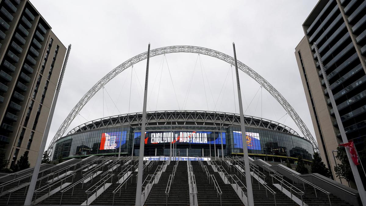 FA to review lighting Wembley arch in Israeli colours after criticism