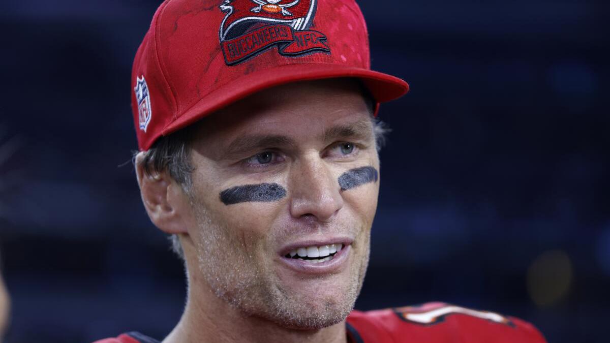 Tom Brady skips day off to practice with Buccaneers