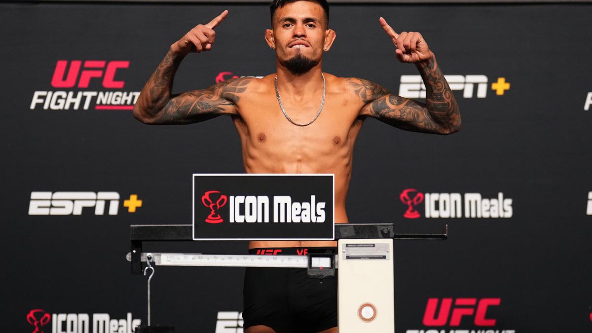 UFC Fight Night: Rovyal wins by split decision as Taira loses first-ever professional fight