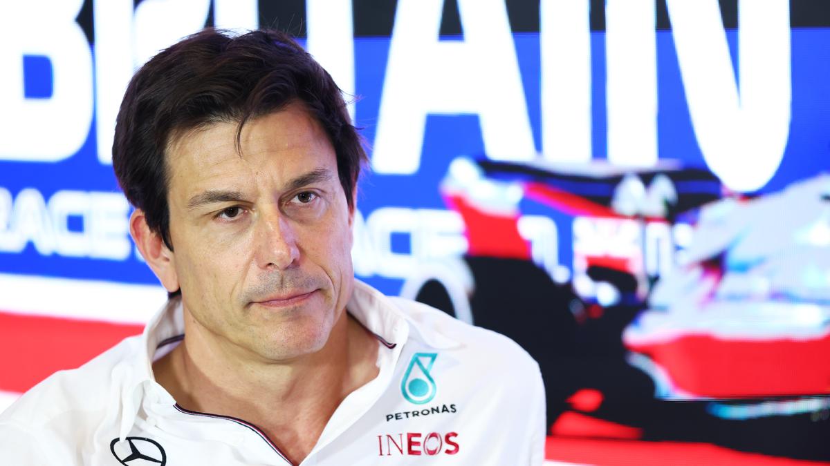 Wolff says would-be new Formula One teams should buy an existing one