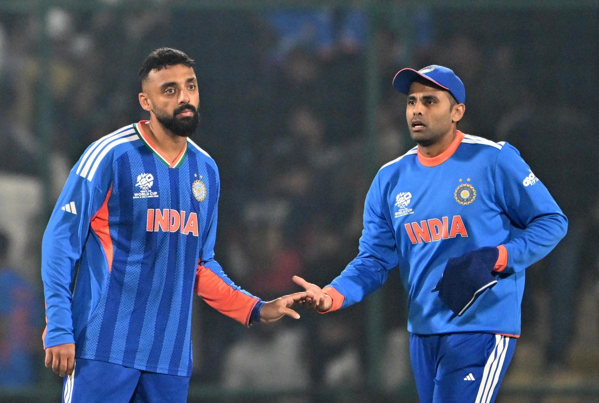 India captain Suryakumar Yadav (right) has hinted towards handing Varun a longer rope, saying, “There is nothing to worry about.”