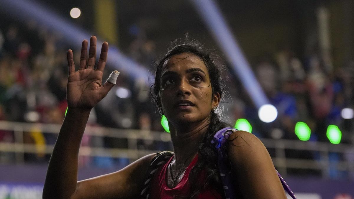 Indonesia Masters 2025 Lakshya advances but Sindhu bows out in first