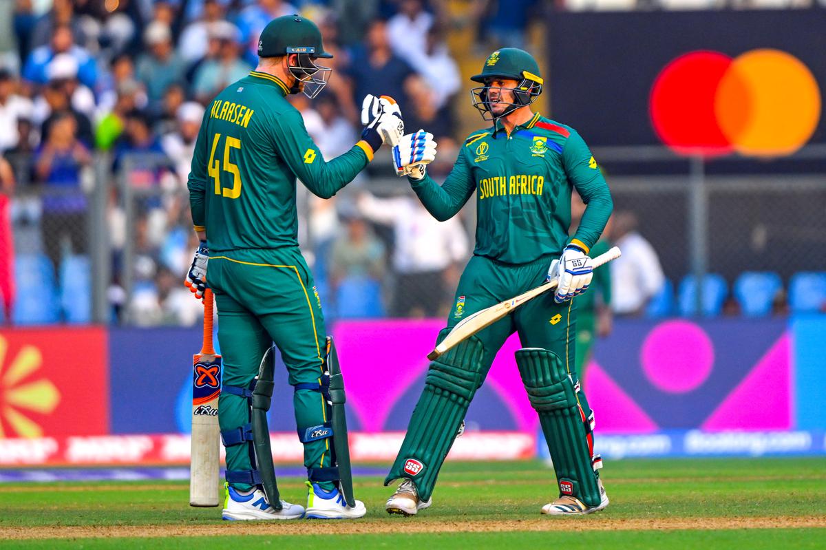 South Africa’s Quinton de Kock and Heinrich Klaasen in action during ICC Cricket World Cup Match between South Africa and Bangladesh at Wankhede  Stadium in Mumbai on Tuesday. 